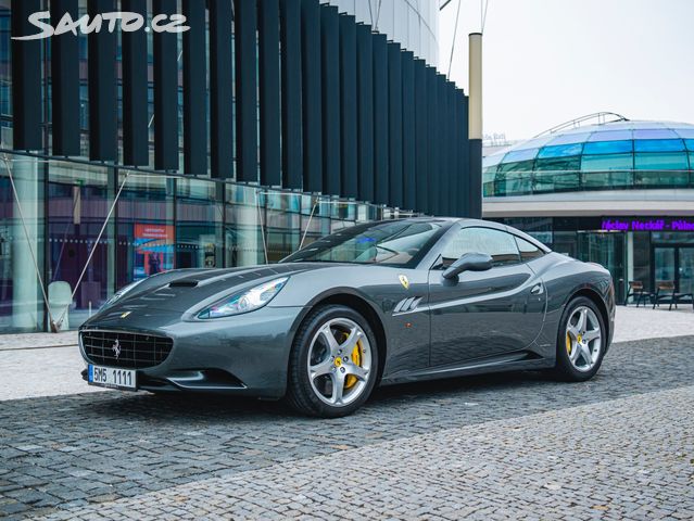 Ferrari California